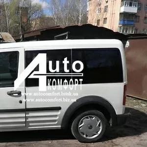 Передний салон,  левое окно,  (короткая база) Ford Transit (Tourneo) Con