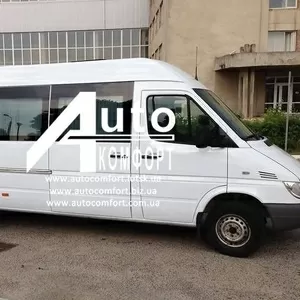 Передний салон,  правое окно на Mercedes-Benz Sprinter (1995-2006), Volk