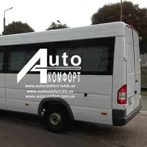 Задний салон,  левое окно на Mercedes-Benz Sprinter (1995-2006), Volksw