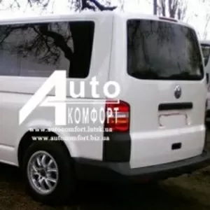 Задний салон, левое стекло на Volkswagen Transporter Т-5(короткая база)