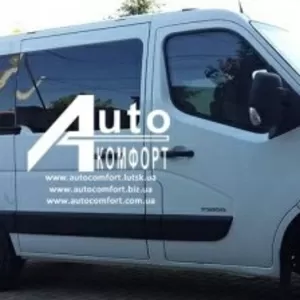 Передний салон,  правое,  короткое на Renault Master