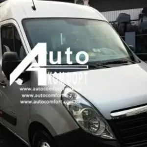 Передний салон,  правое,  длинное на Renault Master