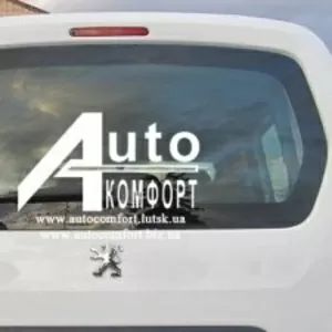 Заднее стекло (ляда) с электрообогревом на Peugeot Partner 08-