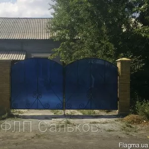 Кованые распашные ворота из металла с поликарбонатом,  Луцьк