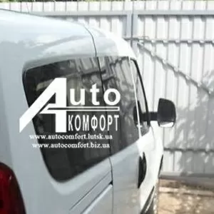 Задний салон,  правое окно,  длинная база на Fiat Doblo 2010- (Фиат Добл