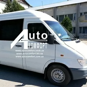 Средняя база,  задний салон,  правое окно на Mercedes Sprinter (1995-200