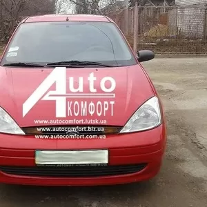 Лобовое стекло на Ford Focus (Седан,  Комби,  Хетчбек) (1998-2004) с уст