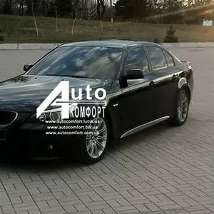 Лобовое стекло на BMW 5 (E60/E61) (Седан,  Комби) (2003-2010) с установ