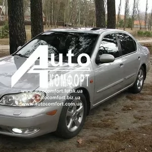 Лобовое стекло на Nissan Maxima QX A33 (Седан) (2000-2003) с установко