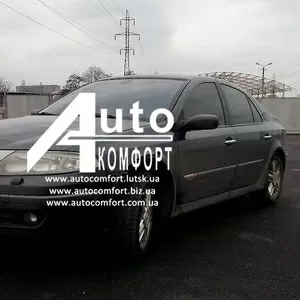 Лобовое стекло на Renault Laguna (Хетчбек,  Комби) (2001-2007) с устано