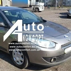 Лобовое стекло на Renault Megane,  Renault Fluence (Седан,  Хетчбек,  Ком