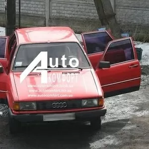 Лобовое стекло на Audi 80 (Седан) (1978-1986) с установкой