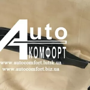 Правый внутренний порог салона на автомобиль Volkswagen Transporter Т-