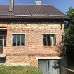 Продам будинок в м. Луцьк