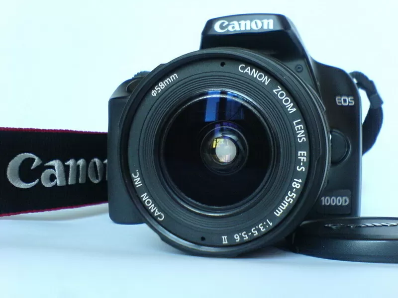 Продам Canon EOS 1000D 18-55 kit + сумка + карта памяти 