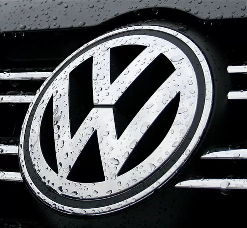 ЗАПЧАСТИ И АКСЕССУАРЫ на все модели Volkswagen *
