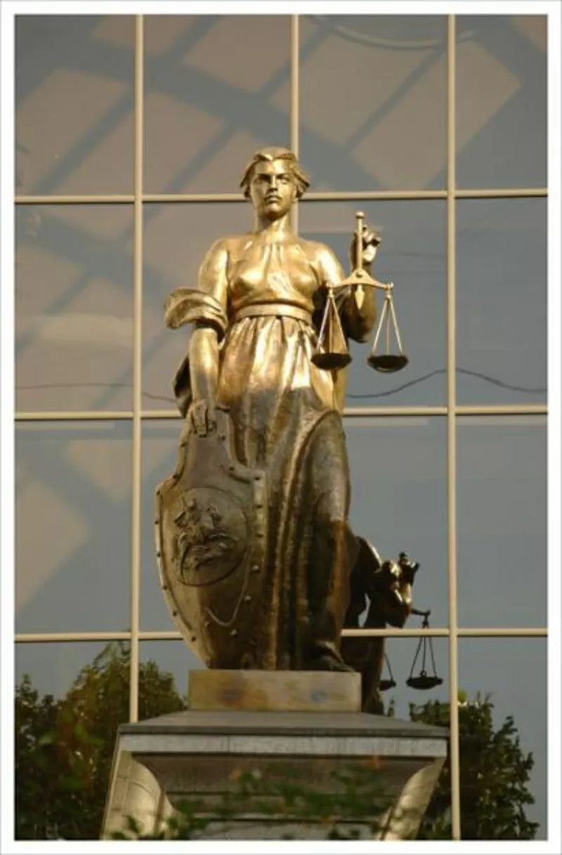 Адвокат - Юридичні послуги