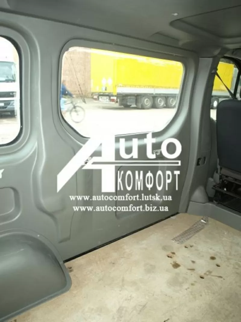 Оригинальные внутренние пластмассы салона Renault Trafic,  Opel Vivaro,  2