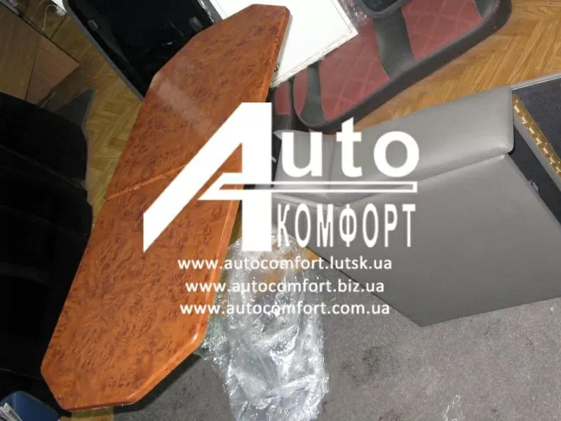 Cтолик-подлокотник автомобиля Mercedes-Benz Vito (аналог) 3