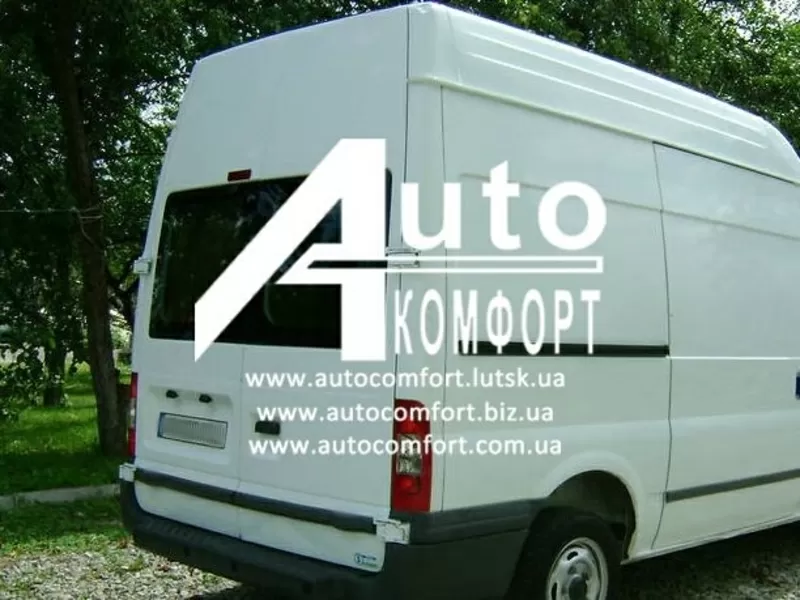 Заднее стекло (распашонка правая) без электрообогрева на FordTransit20