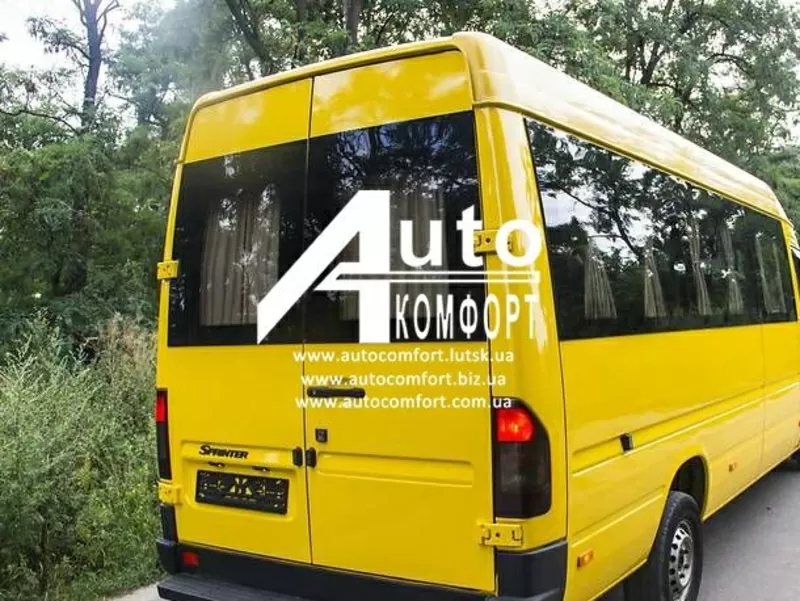 Заднее стекло (распашонка правая) на Mercedes Sprinter (1995-2006), Vo