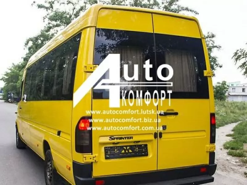 Заднее стекло (распашонка левая) на Mercedes Sprinter (1995-2006), Vol