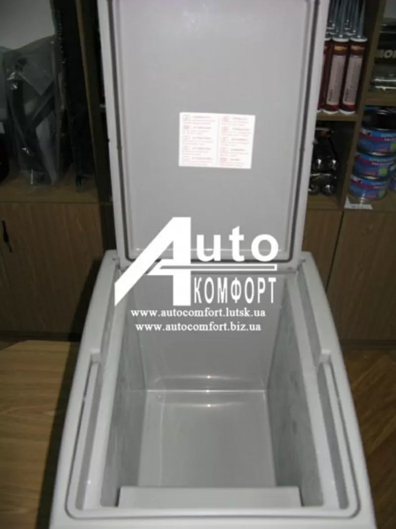Холодильник автомобильный Waeco 7