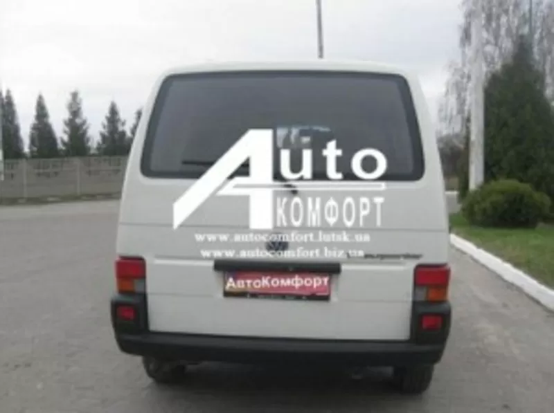 Заднее стекло (ляда) без электрообогрева на Volkswagen Transporter Т-4