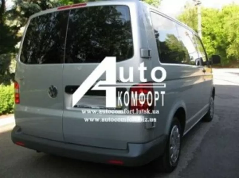 Заднее стекло (распашонка правая) без эл.обогрева на Volkswagen T-5