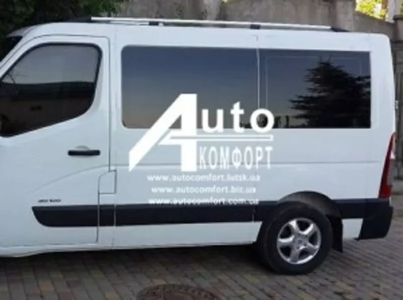 Передний салон,  левое,  короткое на Renault Master