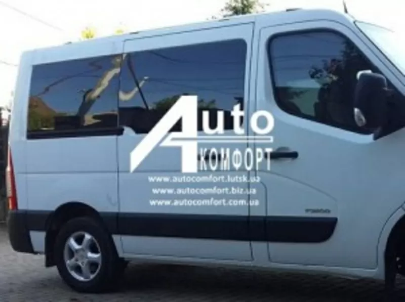 Передний салон,  правое,  короткое на Renault Master