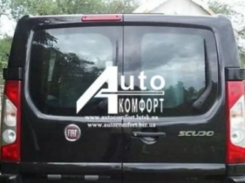 Заднее стекло (распашонка левая) на Fiat Skudo 07-