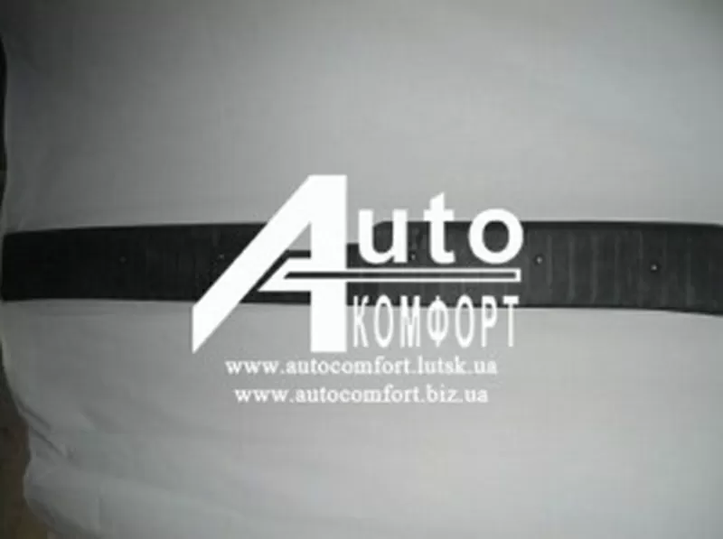 Задний порог на Volkswagen Т-4 (стекловолокно) / ляда,  распашонка
