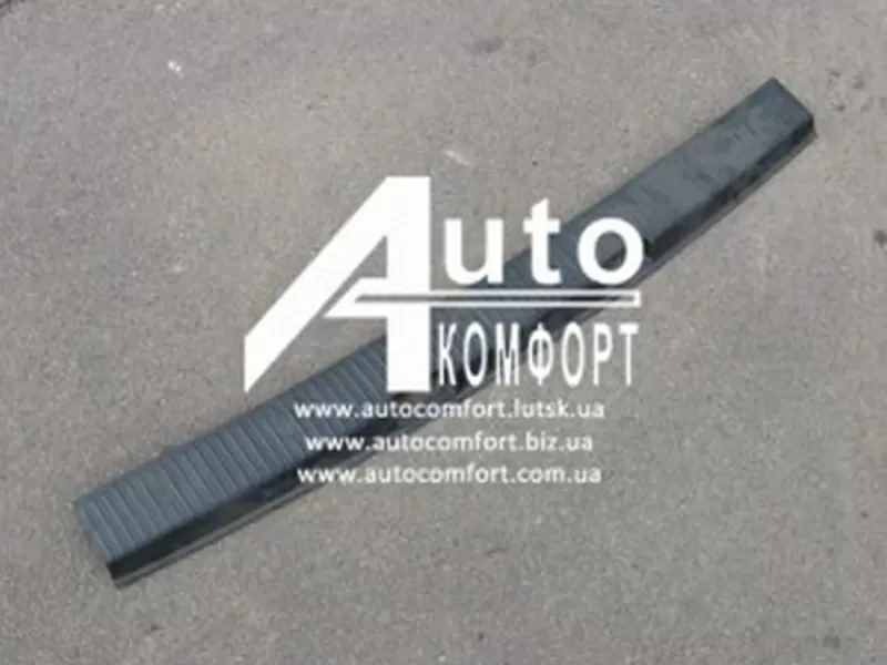 Задний порог Volkswagen Transporter T5 / ляда,  распашонка