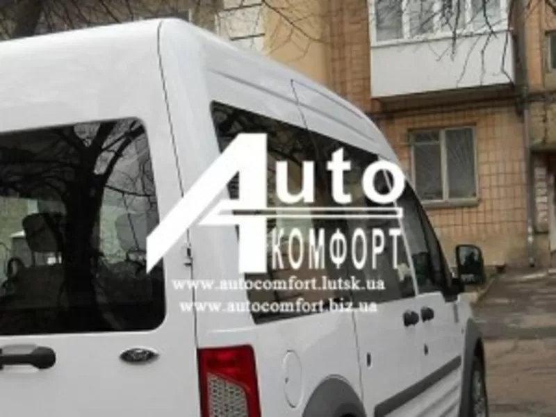 Задний салон,  правое окно, (длинная база)Ford Transit (Tourneo) Connect