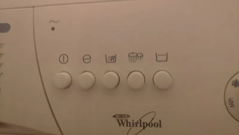 Стиральная машинка Whirlpool 2