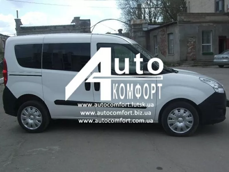 Передний салон,  правое окно на Opel Combo D (2011-) (Опель Комбо Д 201