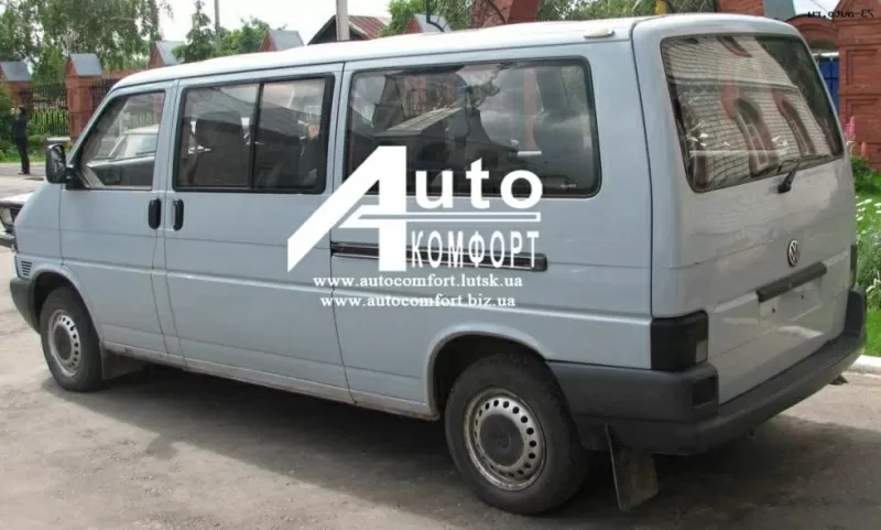 адний салон левое стекло на Volkswagen Transporter Т-4 (Фольксваген 