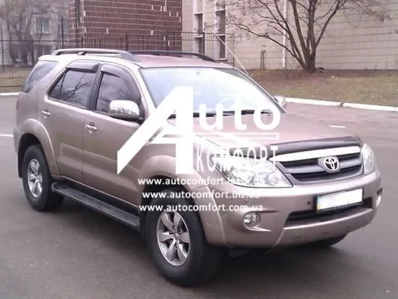 Лобовое стекло на Toyota Fortuner (Внедорожник) (2005-),  Toyota Hi-Lux