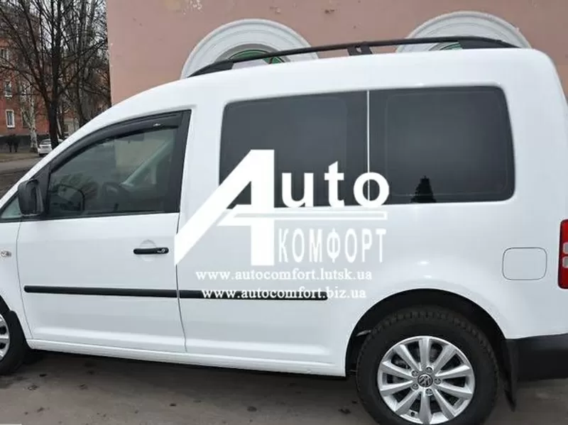 Передний салон,  левое окно (original/в паз) на автомобиль VW Caddy 04-