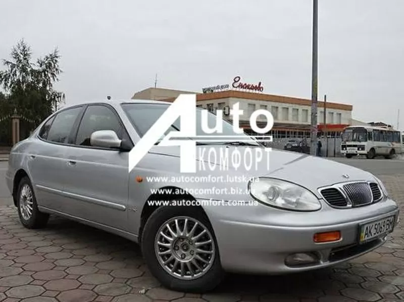 Лобовое стекло на Daewoo Leganza (Седан) (1997-2003) с установкой