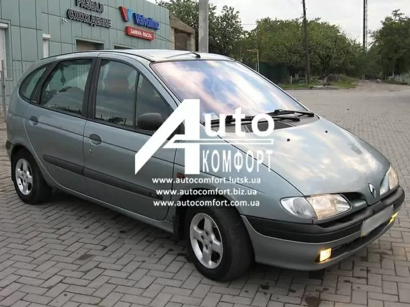 Лобовое стекло на Renault Megane (Седан,  Хетчбек,  Комби) (1995-2002) с