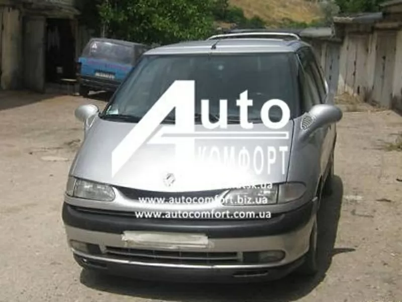 Лобовое стекло на Renault Espace (1997-2003) с установкой