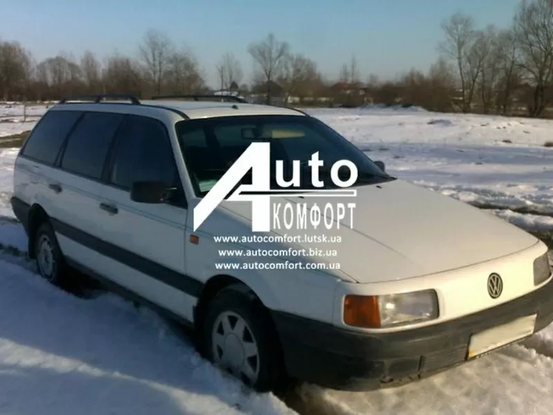 Лобовое стекло на Volkswagen Passat B3/B4 (Седан,  Комби) (1988-1996) с