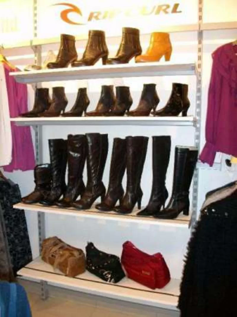 Торгівельне обладнання (торгові меблі) для одягу та взуття. 2
