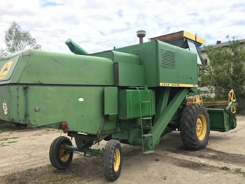 Комбайн зерноуборочный John Deere 955 6