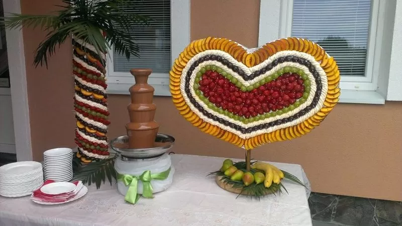 шоколадные фонтаны Луцк аренда,  фруктовые пальмы 4
