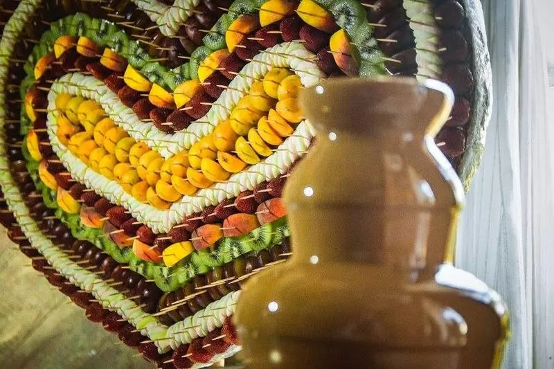 Аренда шоколадного фонтана Луцк,  фруктовые композиции 2